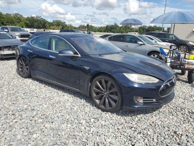 Photo 4 from auction – 2014 TESLA MODEL S with VIN 5YJSA1H13EFP40031