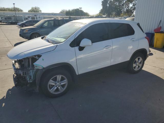 CHEVROLET TRAX LS 2019 with VIN 3GNCJNSB5KL218471 - Photo from auction
