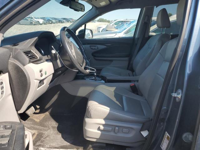 Photo 7 from auction – 2017 HONDA PILOT TOUR with VIN 5FNYF6H97HB060197