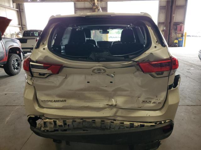Zdjęcie 6 z aukcji – 2017 TOYOTA HIGHLANDER z VIN 5TDJZRFH4HS421370
