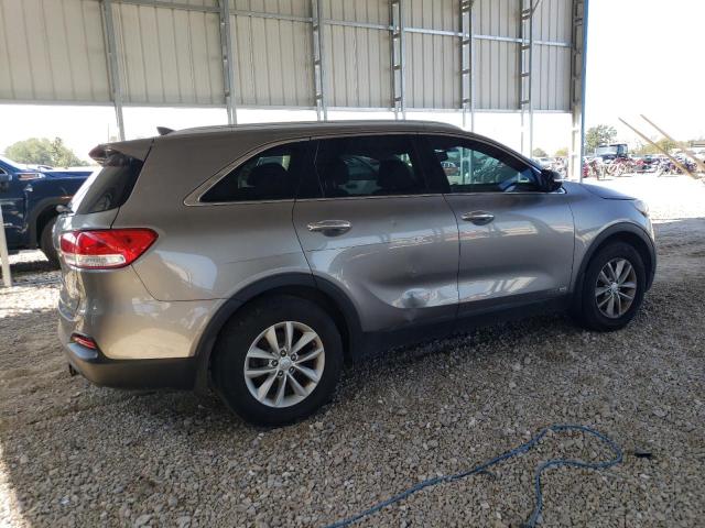 Photo 3 from auction – 2017 KIA SORENTO LX with VIN 5XYPGDA55HG205203