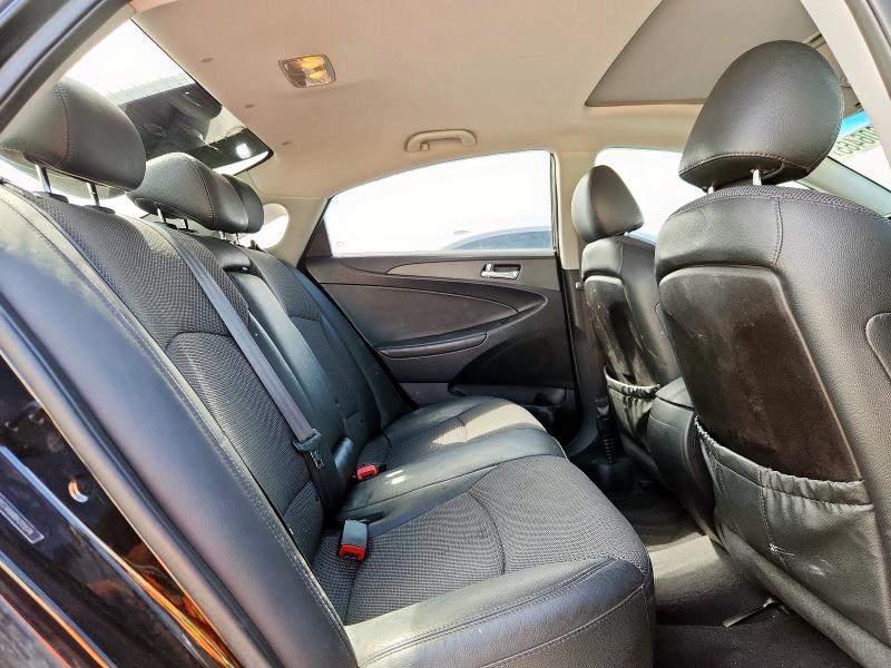Photo 10 from auction – 2011 HYUNDAI SONATA SE with VIN 5NPEC4AB8BH315574