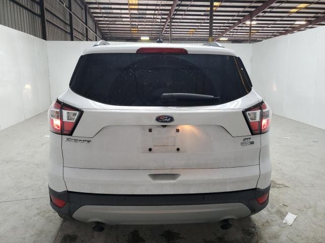 Photo 6 from auction – 2017 FORD ESCAPE SE with VIN 1FMCU9G90HUE38138