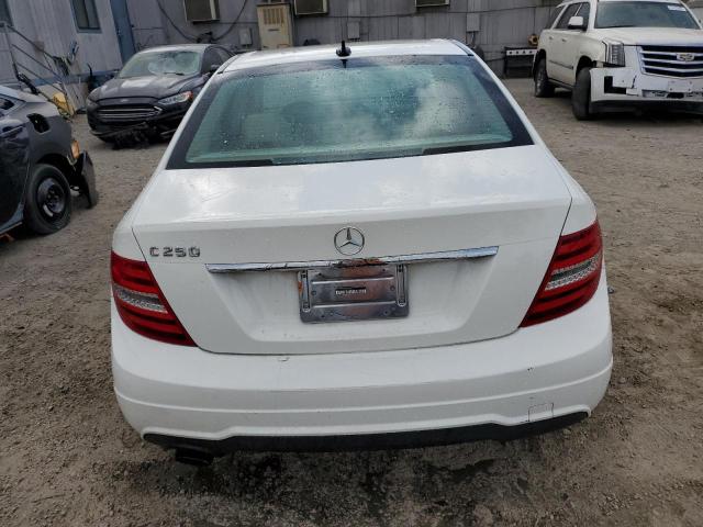 Photo 6 from auction – 2012 MERCEDES-BENZ C 250 with VIN WDDGF4HB9CA600899