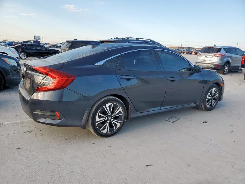 Photo 3 from auction – 2017 HONDA CIVIC EXL with VIN 19XFC1F76HE020588