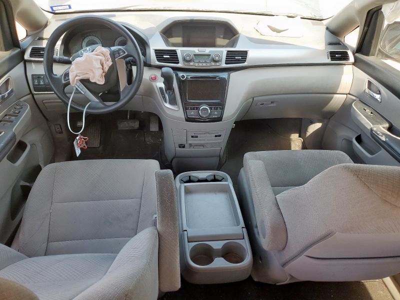 Photo 8 from auction – 2016 HONDA ODYSSEY SE with VIN 5FNRL5H37GB092004