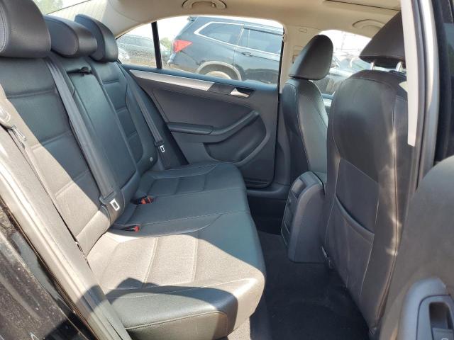 Photo 10 from auction – 2017 VOLKSWAGEN JETTA SE with VIN 3VWDB7AJ6HM230093