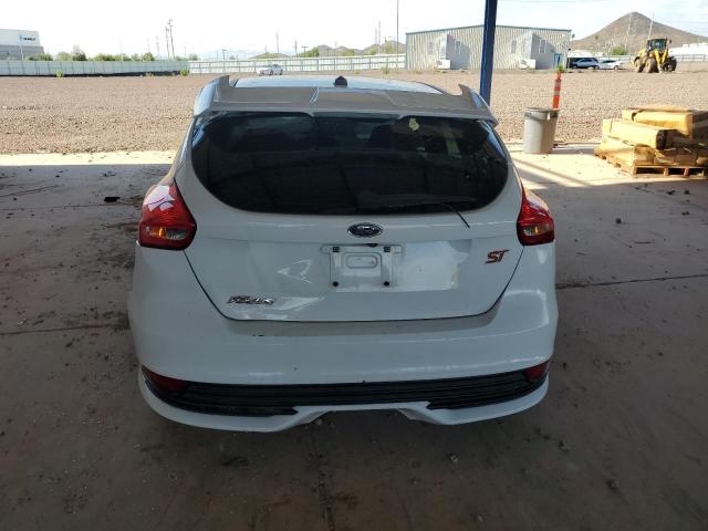 Photo 6 from auction – 2017 FORD FOCUS ST with VIN 1FADP3L94HL223540