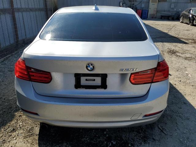 Photo 6 from auction – 2013 BMW 320 I with VIN WBA3B1C5XDF462540