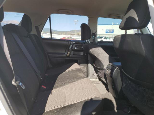 Photo 11 from auction – 2019 TOYOTA 4RUNNER SR with VIN JTEBU5JRXK5678716