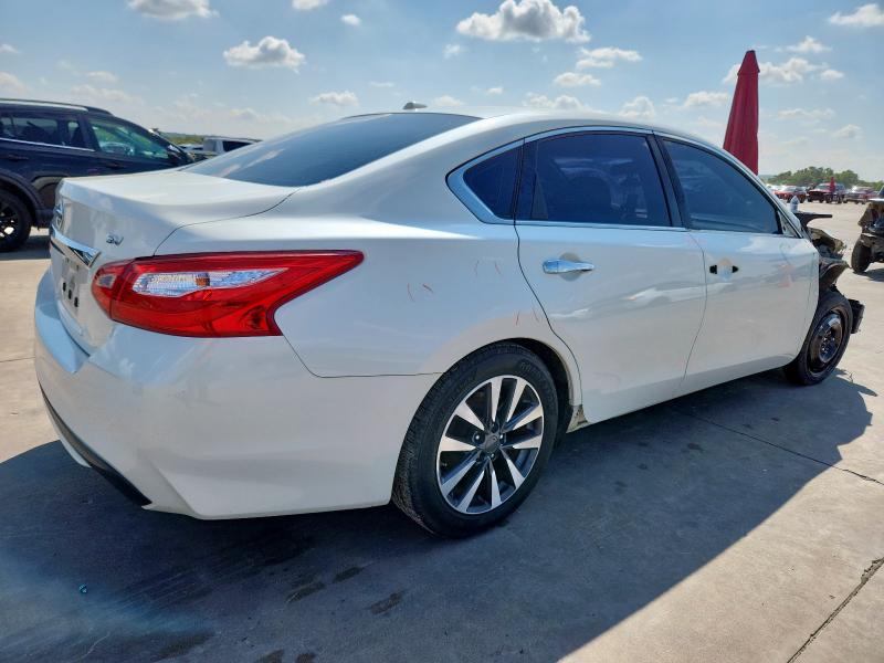 Photo 3 from auction – 2017 NISSAN ALTIMA 2.5 with VIN 1N4AL3APXHC124141