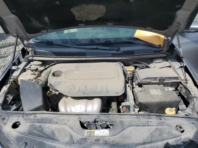Photo 11 from auction – 2015 CHRYSLER 200 LIMITE with VIN 1C3CCCAB7FN691596