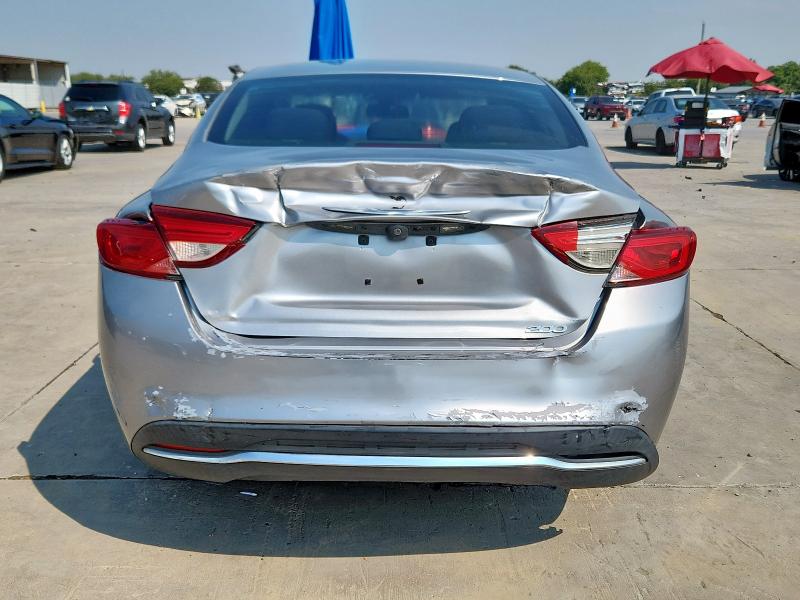 Photo 6 from auction – 2015 CHRYSLER 200 LIMITE with VIN 1C3CCCAB2FN661812