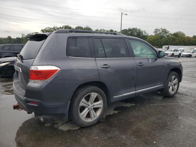 Photo 3 from auction – 2012 TOYOTA HIGHLANDER with VIN 5TDBK3EH0CS154468