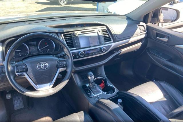 Photo 9 from auction – 2016 TOYOTA HIGHLANDER with VIN 5TDKKRFH9GS141757