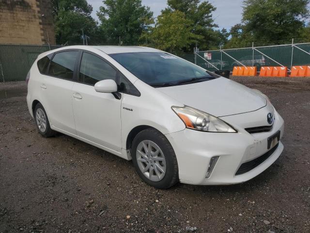 Photo 4 from auction – 2013 TOYOTA PRIUS V with VIN JTDZN3EU5D3196978