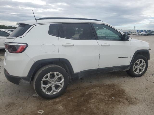 Photo 3 from auction – 2024 JEEP COMPASS LA with VIN 3C4NJDBN7RT117996