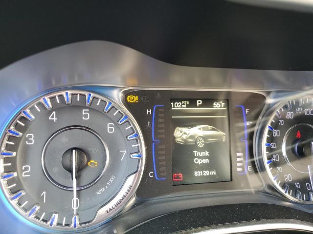 Photo 9 from auction – 2015 CHRYSLER 200 LIMITED with VIN 1C3CCCAB2FN616174