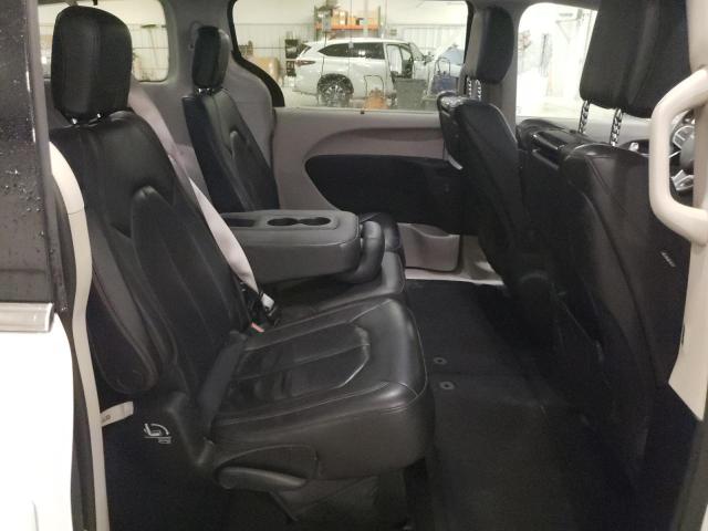 Photo 11 from auction – 2018 CHRYSLER PACIFICA TOURING L PLUS with VIN 2C4RC1EG0JR235435