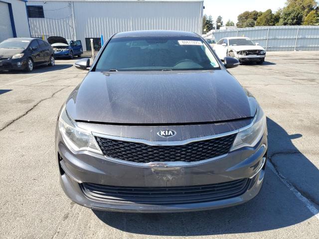 Photo 5 from auction – 2017 KIA OPTIMA LX with VIN 5XXGT4L33HG139990