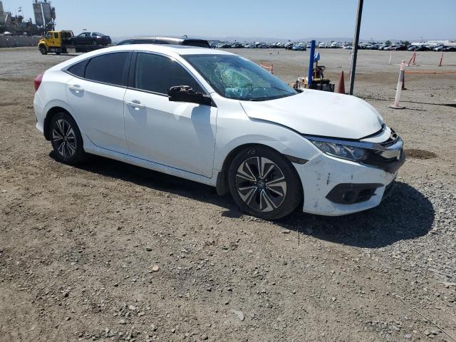 Photo 4 from auction – 2018 HONDA CIVIC EX with VIN JHMFC1F30JX020183