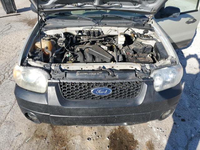 Photo 12 from auction – 2005 FORD ESCAPE XLT with VIN 1FMCU93125KC44640