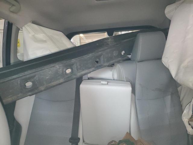Photo 10 from auction – 2019 TOYOTA RAV4 LIMIT with VIN JTMDWRFV0KD521173