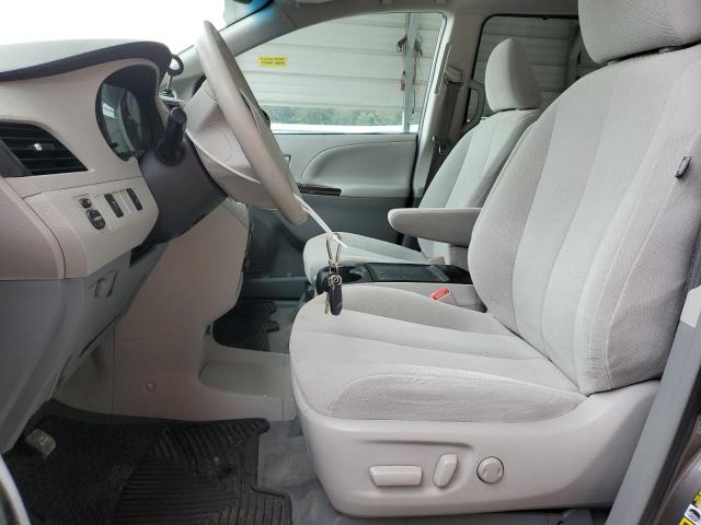 Photo 7 from auction – 2014 TOYOTA SIENNA with VIN 5TDKK3DC8ES423812