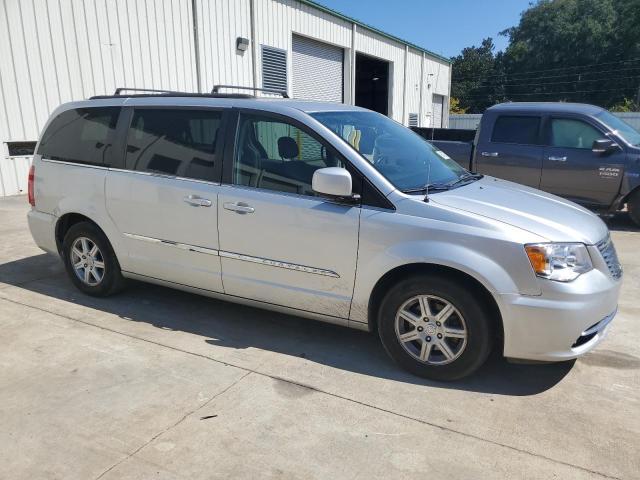 Photo 4 from auction – 2012 CHRYSLER TOWN & COU with VIN 2C4RC1BG3CR282319