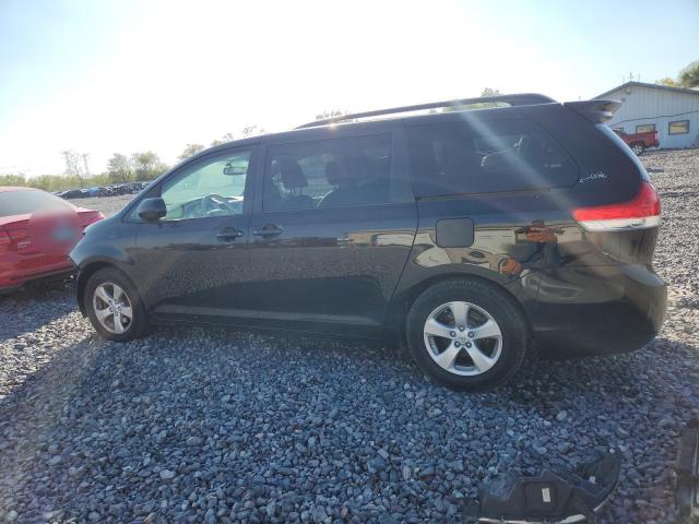 Photo 2 from auction – 2014 TOYOTA SIENNA LE with VIN 5TDKK3DC5ES485507