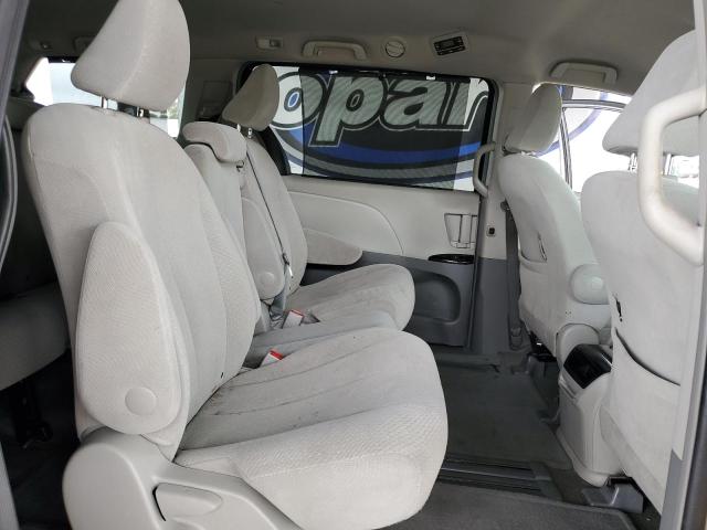 Photo 11 from auction – 2013 TOYOTA SIENNA LE with VIN 5TDKK3DC2DS310338