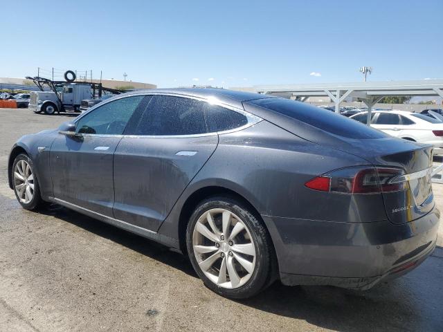 Photo 2 from auction – 2015 TESLA MODEL S 85 with VIN 5YJSA1H12FF083546