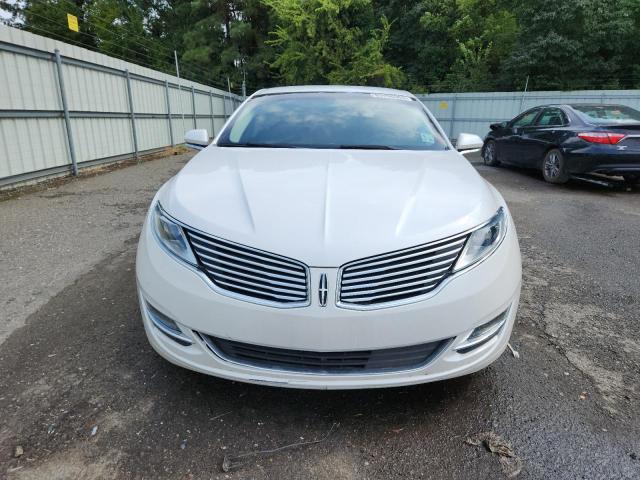 Photo 5 from auction – 2015 LINCOLN MKZ with VIN 3LN6L2G97FR604800