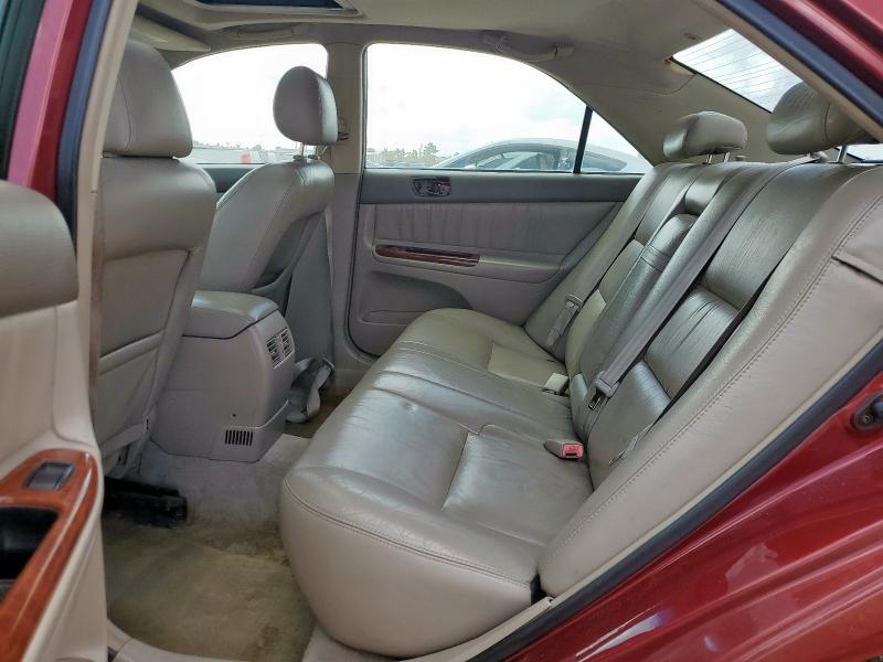 Photo 10 from auction – 2002 TOYOTA CAMRY LE with VIN 4T1BE32K32U107240