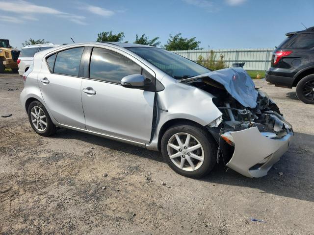 Photo 4 from auction – 2012 TOYOTA PRIUS C with VIN JTDKDTB30C1006871