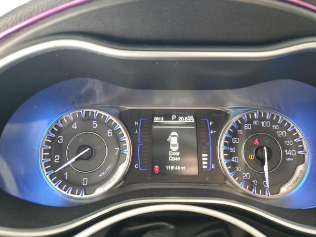 Photo 9 from auction – 2015 CHRYSLER 200 LIMITE with VIN 1C3CCCAB2FN637266