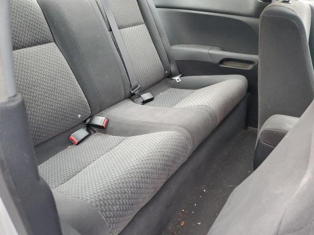 Photo 10 from auction – 2005 HONDA CIVIC DX V with VIN 1HGEM21165L025313