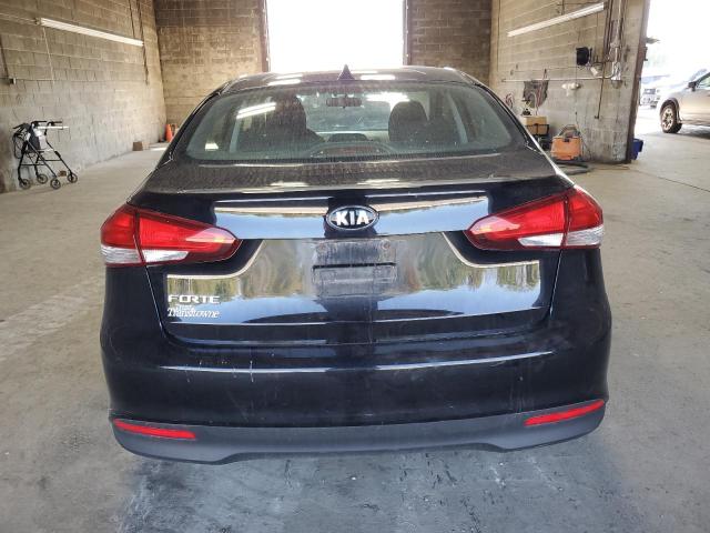 Photo 6 from auction – 2017 KIA FORTE LX with VIN 3KPFK4A75HE153581