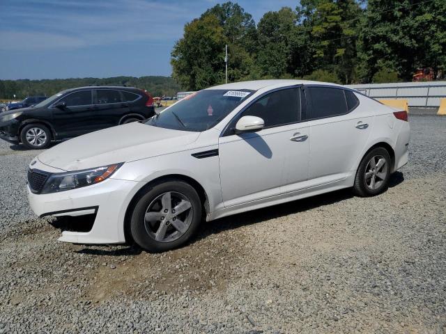 KIA OPTIMA LX 2015 with VIN KNAGM4A75F5535369 - Photo from auction