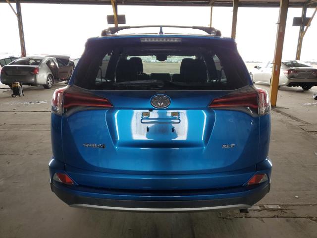Photo 6 from auction – 2017 TOYOTA RAV4 XLE with VIN JTMWFREV3HJ114064