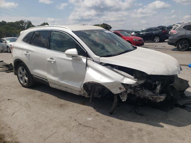Photo 4 from auction – 2017 LINCOLN MKC PREMIERE with VIN 5LMCJ1C92HUL55436