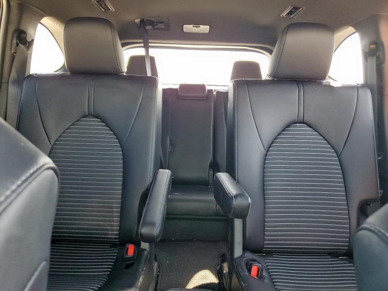Photo 10 from auction – 2025 TOYOTA HIGHLANDER LE with VIN 5TDKDRBH2SS589069