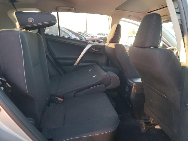 Photo 11 from auction – 2018 TOYOTA RAV4 ADVEN with VIN JTMRFREV4JD236742