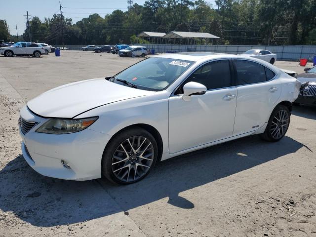 LEXUS ES 300H 2013 مع رقم تعريف المركبة JTHBW1GG6D2023503 - صورة من المزاد