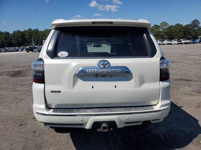 Photo 6 from auction – 2018 TOYOTA 4RUNNER SR with VIN JTEBU5JR3J5551076