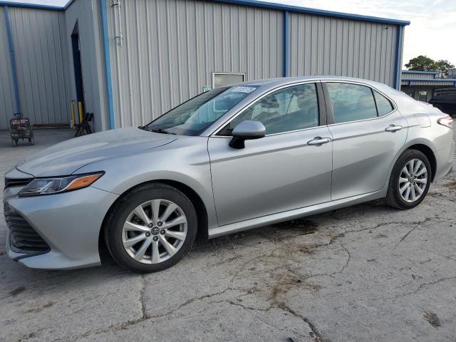 TOYOTA CAMRY LE 2020 with VIN 4T1C11AK2LU304181 - Photo from auction