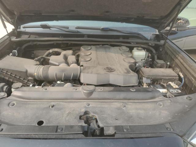 Photo 12 from auction – 2020 TOYOTA 4RUNNER SR with VIN JTEBU5JR7L5791170