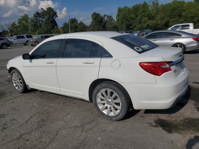Photo 2 from auction – 2012 CHRYSLER 200 TOURIN with VIN 1C3CCBBB3CN135581