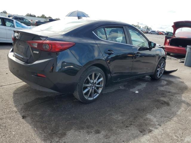 Photo 3 from auction – 2018 MAZDA 3 TOURING with VIN 3MZBN1V31JM206300