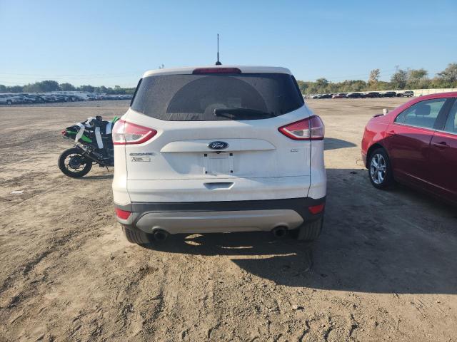 Photo 6 from auction – 2016 FORD ESCAPE SE with VIN 1FMCU0G71GUA52899